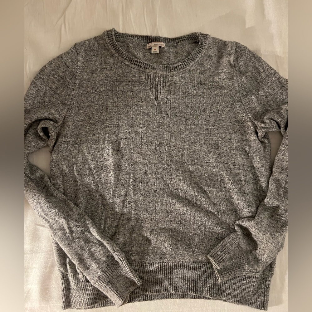 Grey shirt torso light weight pull on sweater. Great go to for an extra layer.